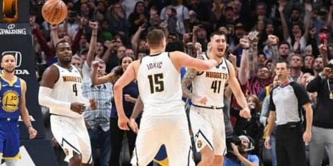 エルナンゴメスの値千金ブロックで王者ウォリアーズを撃破、ナゲッツが開幕3連勝