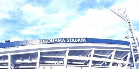 引退勧告を拒否して現役続行でビールかけを経験…名脇役から名指導者へ