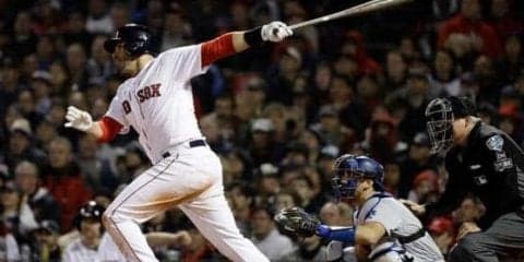 【MLB】Rソックスが1点リード　マルティネス2打席連続タイムリー　試合は一進一退続く