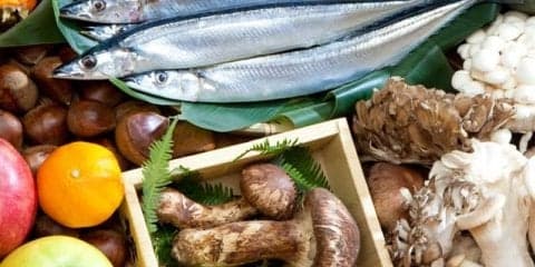 肌荒れやむくみ、便秘などの悩みを解決してくれる食材は？