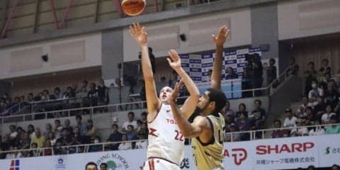 ファジーカス先発起用の川崎ブレイブサンダースが琉球に粘り勝ちで連敗ストップ