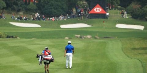 「お客さん、このラインは見た目より切れるよ」の秘密　グリーンの読みで大事な「全体傾斜」とは