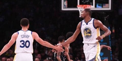 カリー＆デュラントで69点、王者ウォリアーズが粘るネッツを下して4連勝