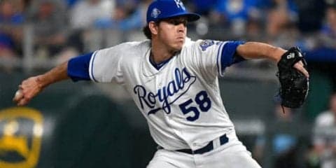 日米野球のMLBオールスターにロイヤルズのルーキー右腕バーローを追加