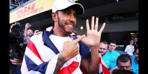 戴冠を決めたハミルトンにベッテルが「辞めるな」と言った理由