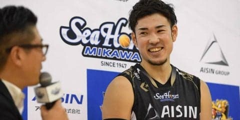 創部71年の名門チーム「記憶にない」開幕5連敗のち6連勝でついに勝ち越し！ 「リアルミッチー」が31得点、「三河のパーマー大統領」が21リバウンド