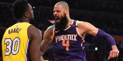 タイソン・チャンドラーがレイカーズと契約、インサイドの守備問題を解決できるか