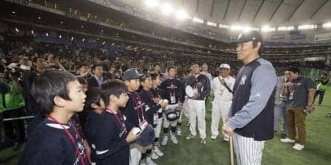 【日米野球】MLBカップ優勝の越谷リトルが始球式　打撃練習見学中には松井秀喜氏とも挨拶