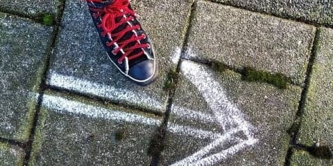 めんどくさいならこれだけでも！～足のセルフケア～