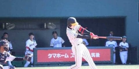 【トライアウト】阪神戦力外の西岡、第2打席でロッテ時代の同僚・成瀬から左中間へ適時二塁打