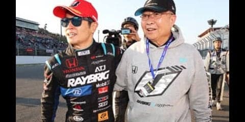 悲願のスーパーGT王座獲得。レジェンド・高橋国光の愛弟子への眼差し