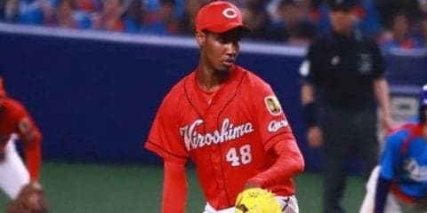 広島アドゥワは4倍超2200万円、ロッテ角中は現状維持…17日の主な契約更改