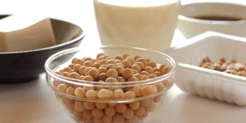 更年期症状の緩和や美肌効果も！女性の味方「エクオール」とは