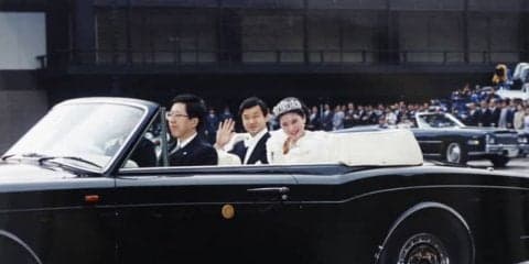 国産のオープンカーで新天皇パレードへ、旧式ロールスロイス走行不能で［新聞ウォッチ］