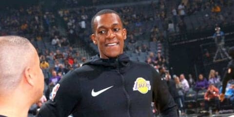 欠場中でもレイカーズに大きな影響を与える『コーチ・ロンド』にレブロンも感嘆