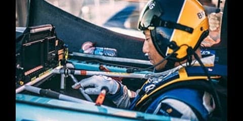 エアレース・室屋義秀が振り返る今季。「勝負運をどうつかむかが重要」