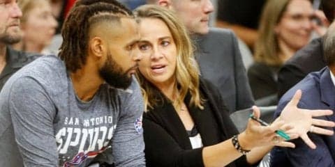 ベッキー・ハモンのヘッドコーチ就任の可能性に名将ポポビッチが「簡単ではない」