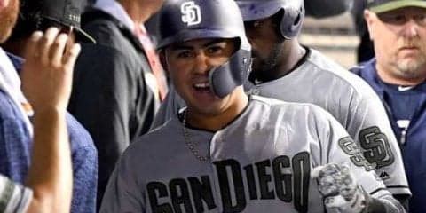 巨人入り報道で電撃移籍のビヤヌエバ　MLB公式も驚き「想定外の展開に」