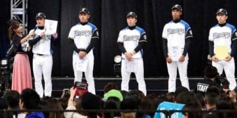 ハムドラ1吉田輝星、元18番の斎藤佑樹と対面「オーラがすごいなと」