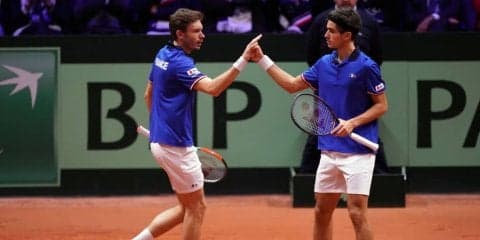 フランス、最終戦準優勝ペアが1勝。3時間半超え激闘制し、決着は第3日へ[デビスカップ]