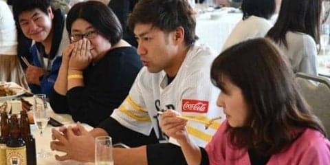 1人3万5000円でも高くない？　鷹ファンフェス高級チケットは今年も大人気