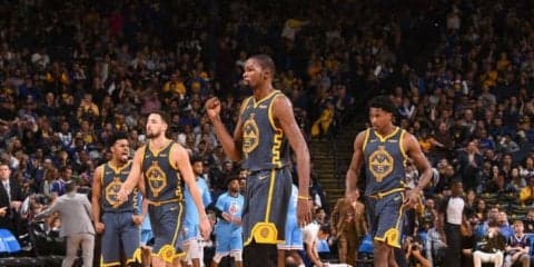 44得点のデュラント＆決勝点のトンプソン、ウォリアーズがキングスに辛勝