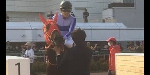 土曜中山５Ｒ新馬はキースネリスが１０馬身差の圧勝