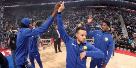 12試合ぶりに復帰のステフィン・カリー、試合勘の鈍りを実感「プレーを取り戻す」