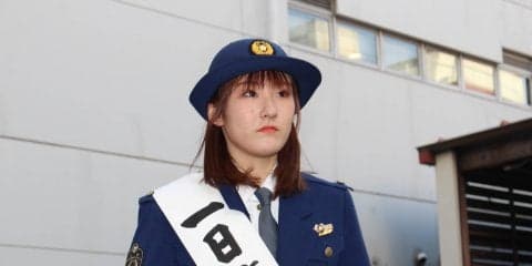 【Tリーグ】加藤美優が大淀警察署長に　大阪の安全願って快速スマッシュ