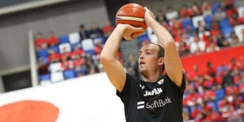 勝利の重圧に向き合うニック・ファジーカス「僕は日本代表のリーダーになりたい」