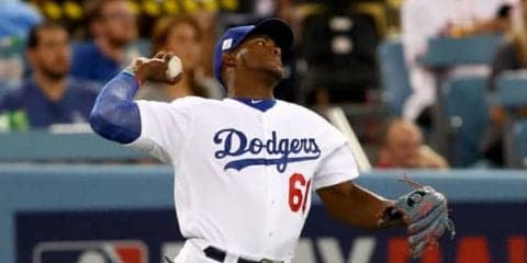 「なぜ学ばない？」-プイグの強すぎる肩、MLB公式が補殺集で選手に“警告”