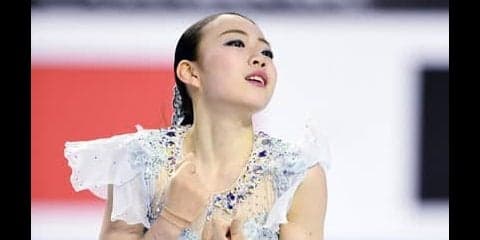 紀平梨花が首位発進。超新星の登場に女王ザギトワは不機嫌な顔