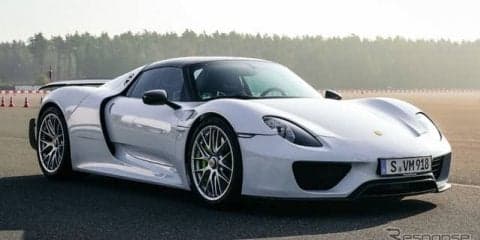 ポルシェが歴代最速ベスト5発表…1位はPHVスーパーカー、30年前の名車も