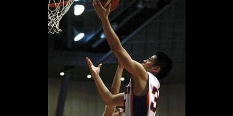 東北学大に100点ゲームで圧勝／全日本大学選手権