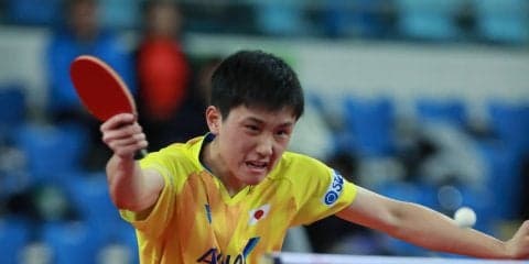 【卓球】張本が初のベスト4進出　勝因は「フォアハンドの進化」＜ワールドツアー・グランドファイナル＞