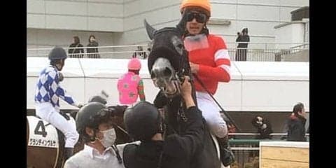 日曜中山５Ｒ新馬はジャパンスウェプトが１番人気にこたえる