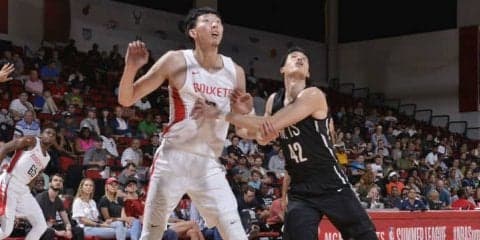 巻き返しを狙うロケッツ、『中国版アンソニー・デイビス』のジョウ・チーを解雇