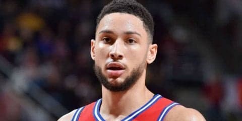 シモンズが史上最年少の快挙達成、20得点ターンオーバー0でのトリプル・ダブル