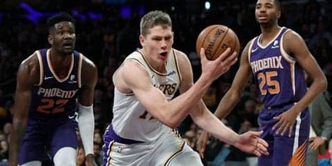 レブロンも指揮官も称賛する、新人モリッツ・ヴァグナー「これが自分の仕事」