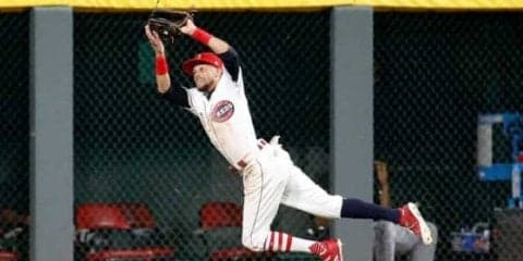 驚異的な身体能力を生かした本塁打“強奪”が満載…MLB公式が公開した美技集が凄い