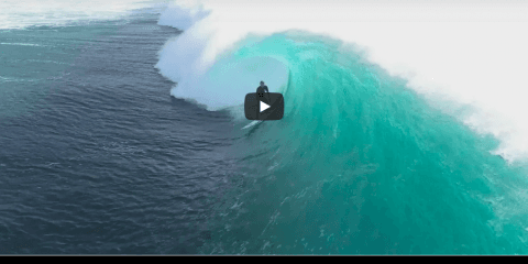 【空撮サーフィン】パイプラインに世界で唯一自分の名前を刻んだ男、脇田貴之