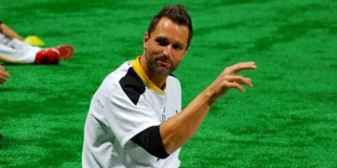 鷹サファテ、ヤクルト加入の五十嵐にエール「イギーは多くの助けを与える」