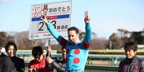 ルメール騎手がJRA最多勝記録を更新！武豊騎手を超え215勝でシーズンを終える