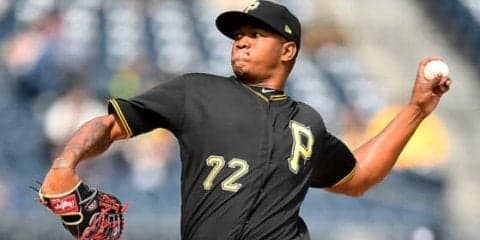 中日新外国人ロメロが6回無安打無失点　元巨人カミネロは2回無安打無失点