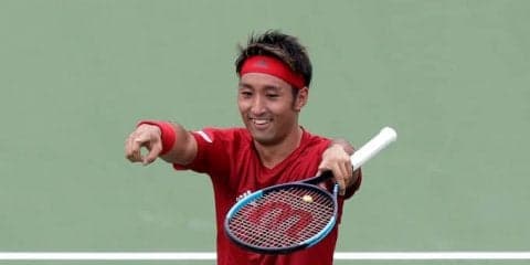 内山が世界14位を破る金星。自身初のツアーベスト8進出[ATP250 ブリスベン]