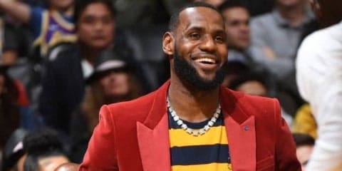 クリスマスゲームに故障したレブロン・ジェームズ、1月1日にシュート練習を再開