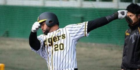 “就活中”のロサリオが打撃練習動画を公開　阪神キャップで鋭いスイング披露
