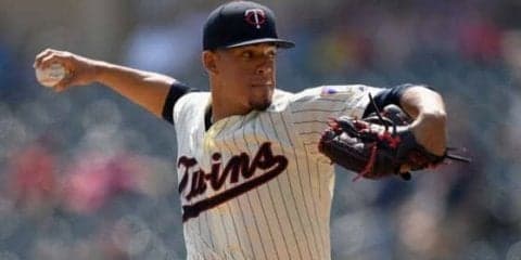 ツインズ右腕が車を一人で押し…　MLB公式が自主トレ動画公開「これこそ力」