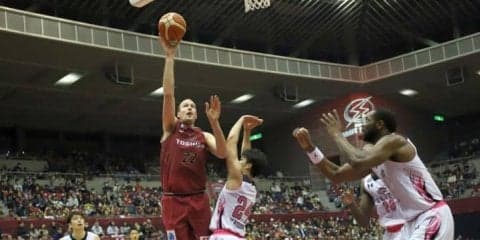 試合巧者の川崎ブレイブサンダース、秋田の激しい守備に苦しめられるも手堅く連勝