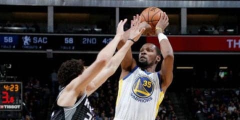 3ポイントシュートのNBA記録を更新後、デュラントが現代のトレンドについて言及